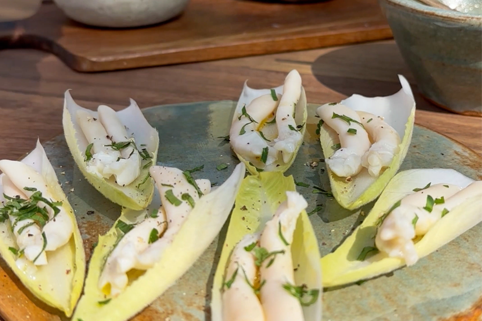 Razor Shells with Endive – Geomar Chile