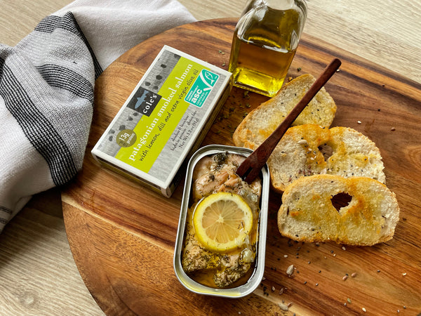 Salmón Ahumado con Limón, Eneldo y Aceite de Oliva